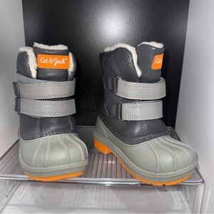 Cat & Jack Kids Boots with Gray and Orange Accents winter snow boots
